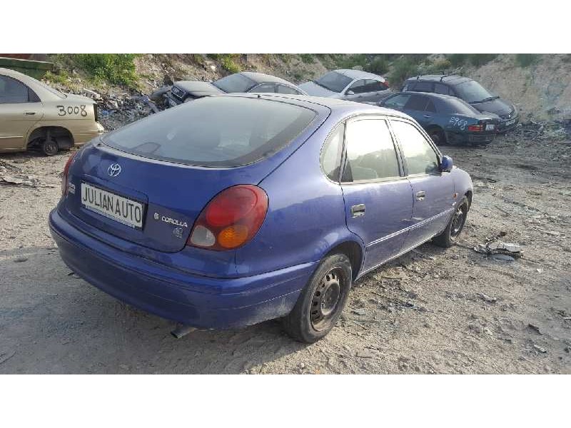 toyota corolla (e11) del año 1998