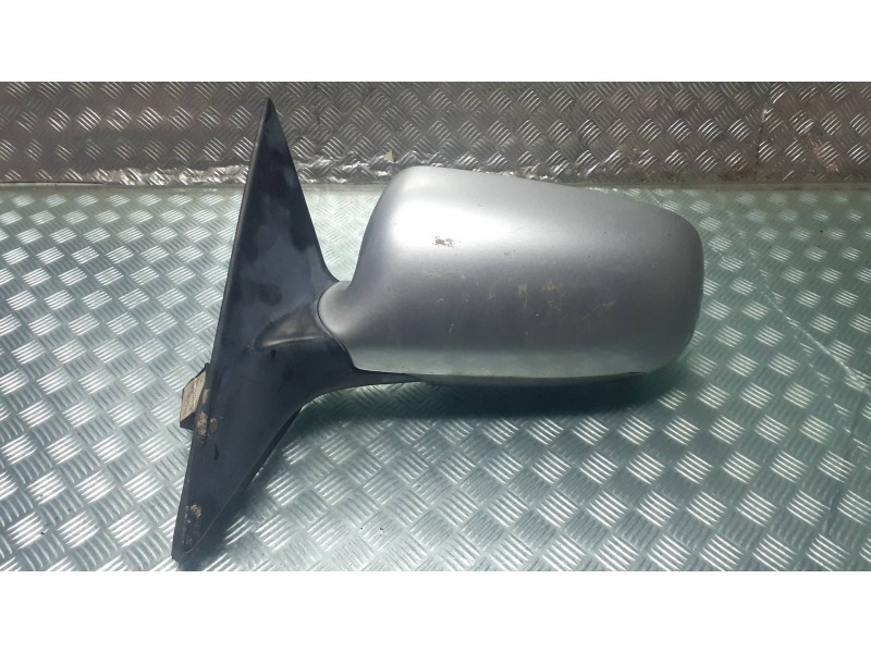 Recambio de retrovisor izquierdo para audi a6 berlina (4b2) referencia OEM IAM 3229501 010593 ELECTRICO