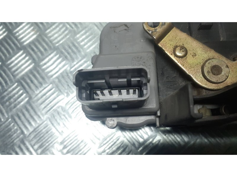 Recambio de cerradura puerta trasera izquierda para citroen c5 break referencia OEM IAM   6 PINES