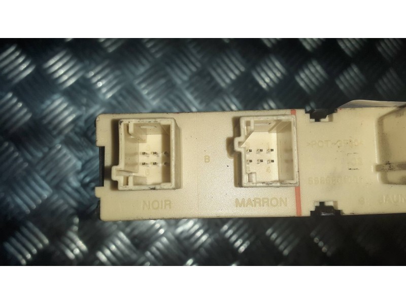 Recambio de motor elevalunas delantero derecho para citroen c5 berlina referencia OEM IAM 9681597580 T36P3347 0536010906