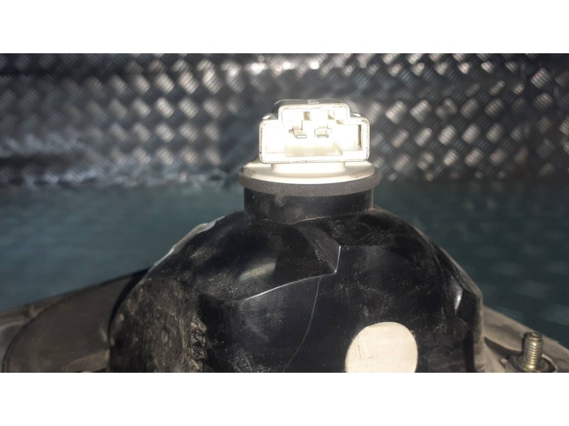 Recambio de piloto trasero derecho interior para seat ibiza referencia OEM IAM   CONECTOR 2 PINES