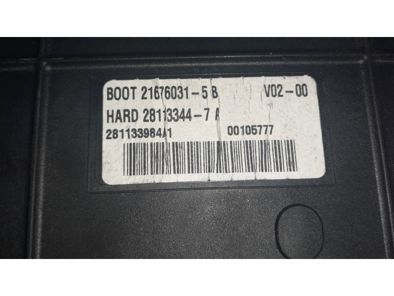 Recambio de caja reles / fusibles para citroen c5 break referencia OEM IAM 9658158680  