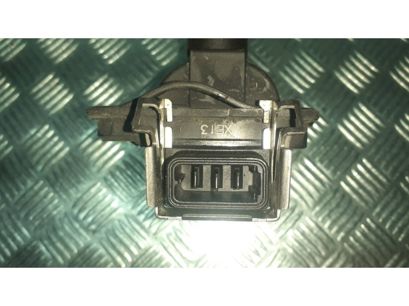 Recambio de bobina encendido para audi a6 berlina (4b2) referencia OEM IAM 058905105 0040100013 CONECTOR 3 PINES