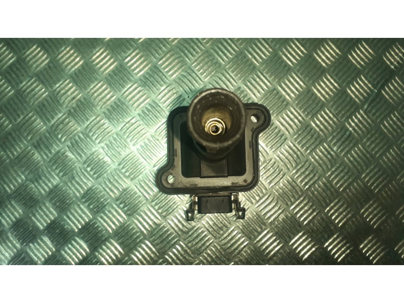 Recambio de bobina encendido para audi a6 berlina (4b2) referencia OEM IAM 058905105 0040100013 CONECTOR 3 PINES