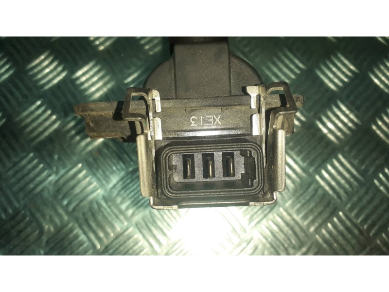 Recambio de bobina encendido para audi a6 berlina (4b2) referencia OEM IAM 058905105 0040100013 CONECTOR 3 PINES