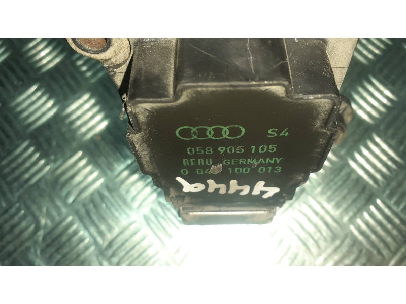 Recambio de bobina encendido para audi a6 berlina (4b2) referencia OEM IAM 058905105 0040100013 CONECTOR 3 PINES