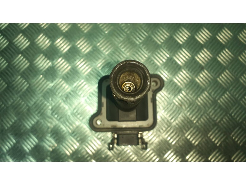 Recambio de bobina encendido para audi a6 berlina (4b2) referencia OEM IAM 058905105 0040100013 CONECTOR 3 PINES