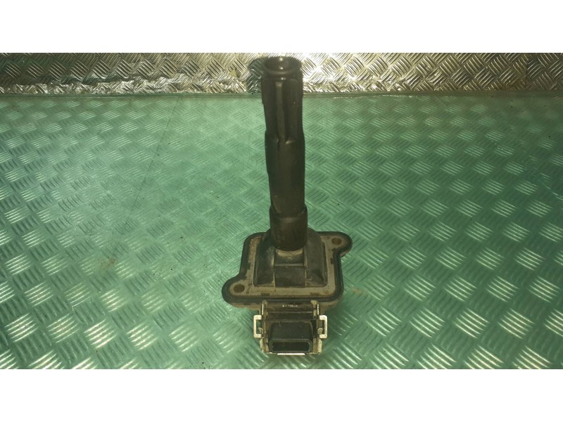 Recambio de bobina encendido para audi a6 berlina (4b2) referencia OEM IAM 058905105 0040100013 CONECTOR 3 PINES