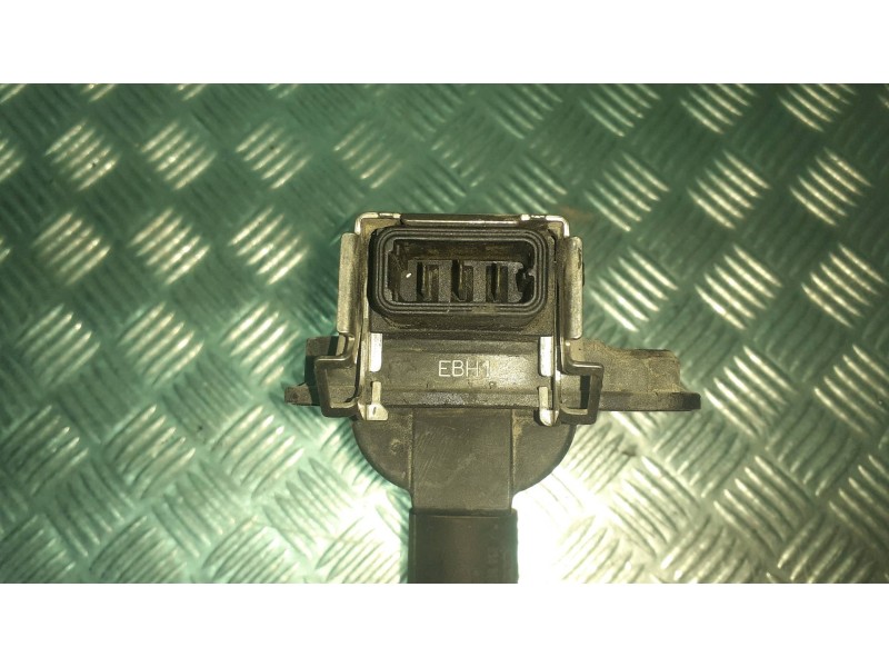 Recambio de bobina encendido para audi a6 berlina (4b2) referencia OEM IAM 058905105 0040100013 CONECTOR 3 PINES
