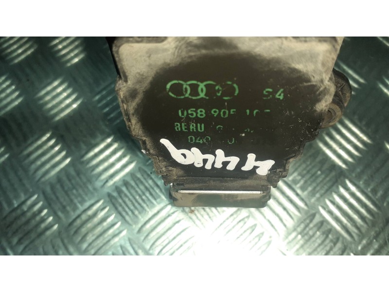 Recambio de bobina encendido para audi a6 berlina (4b2) referencia OEM IAM 058905105 0040100013 CONECTOR 3 PINES