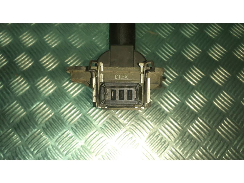 Recambio de bobina encendido para audi a6 berlina (4b2) referencia OEM IAM 058905105 0040100013 CONECTOR 3 PINES