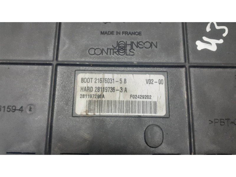 Recambio de caja reles / fusibles para citroen c5 berlina referencia OEM IAM 9663510280 F02429202 PSI2004