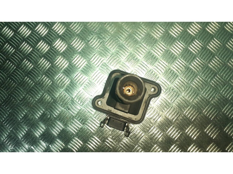 Recambio de bobina encendido para audi a6 berlina (4b2) referencia OEM IAM 058905105 0040100013 CONECTOR 3 PINES