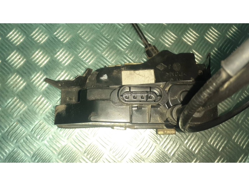 Recambio de cerradura puerta delantera izquierda para renault megane ii classic berlina referencia OEM IAM   ELECTRICA