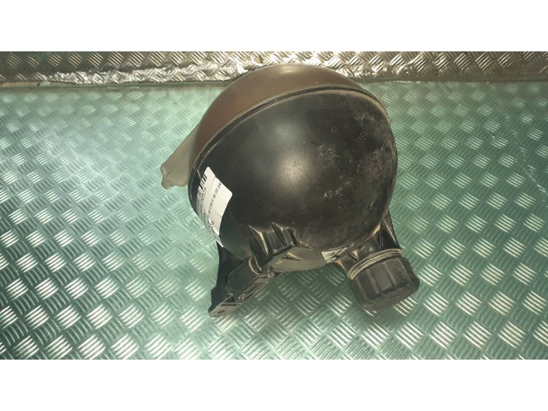 Recambio de deposito expansion para mercedes-benz clase b (w245) 180 cdi (245.207) referencia OEM IAM 1695000149  