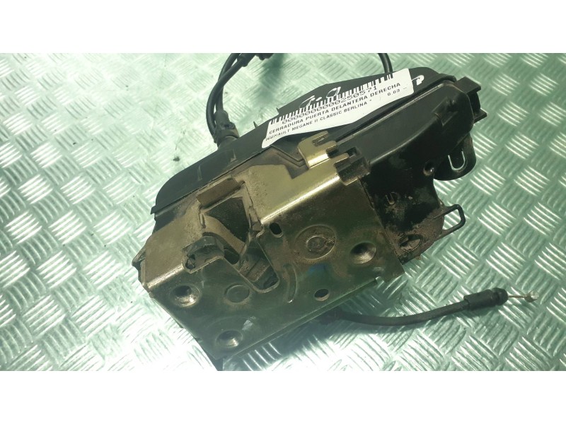 Recambio de cerradura puerta delantera derecha para renault megane ii classic berlina referencia OEM IAM   ELECTRICA