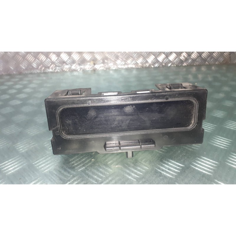 Recambio de pantalla multifuncion para renault megane ii classic berlina referencia OEM IAM 8200107839A 216676711 216764970B