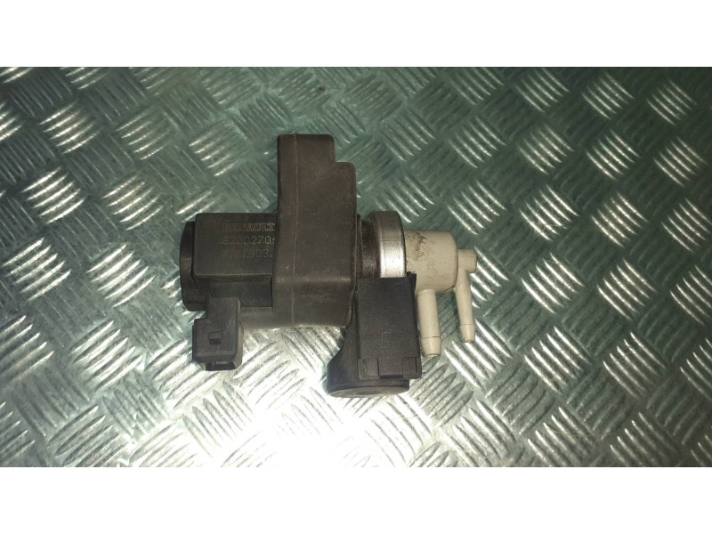 Recambio de valvula aire adicional para renault megane ii classic berlina referencia OEM IAM 82002704 721903 