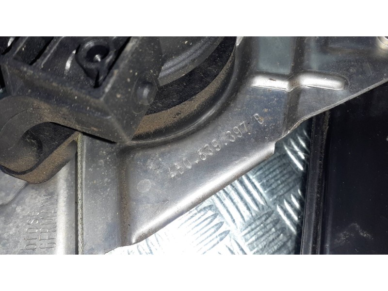 Recambio de elevalunas trasero izquierdo para audi a6 berlina (4b2) referencia OEM IAM 4B0839397B 0130821784 ELECTRICO