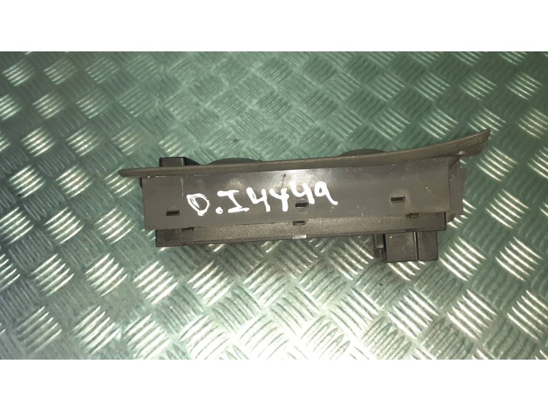 Recambio de mando elevalunas delantero izquierdo para audi a6 berlina (4b2) referencia OEM IAM 4B0959851  