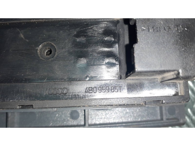 Recambio de mando elevalunas delantero izquierdo para audi a6 berlina (4b2) referencia OEM IAM 4B0959851  