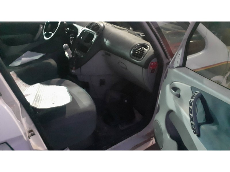 citroen xsara picasso del año 2004