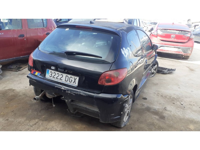 peugeot 206 berlina del año 2005
