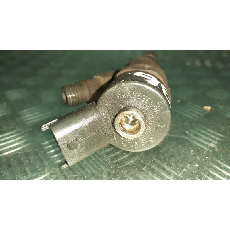 Recambio de inyector para citroen xsara picasso 2.0 hdi sx referencia OEM IAM 0445110076 9653594280 BOSCH