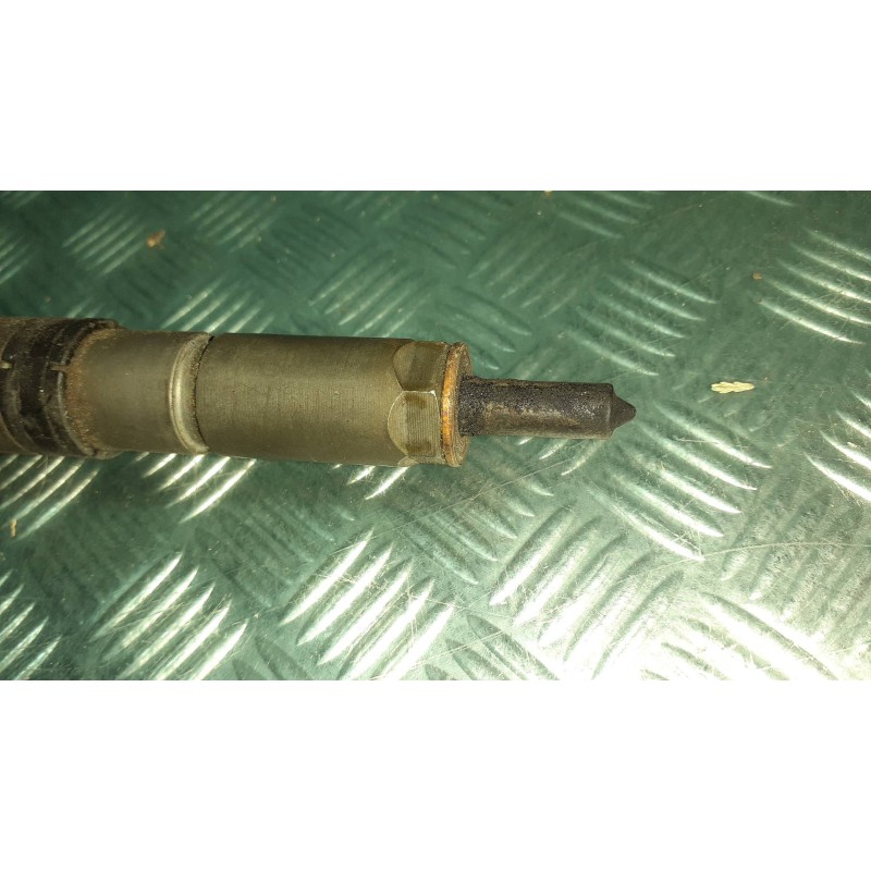 Recambio de inyector para citroen xsara picasso 2.0 hdi sx referencia OEM IAM 0445110076 9653594280 BOSCH