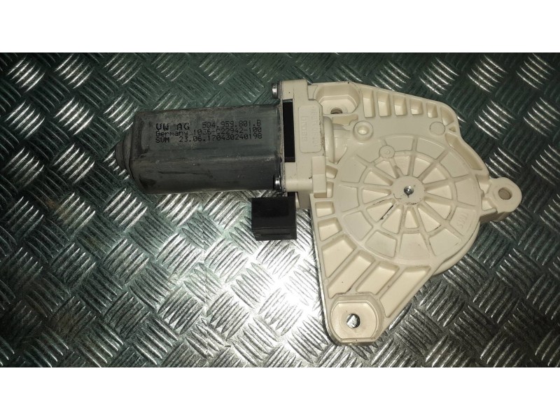 Recambio de motor elevalunas delantero izquierdo para volkswagen golf vii lim. referencia OEM IAM 5Q4959801B 1036C22942100 17043