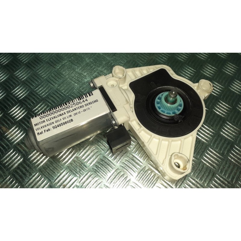 Recambio de motor elevalunas delantero derecho para volkswagen golf vii lim. referencia OEM IAM 5Q4959802B 1036C22941100 1704302