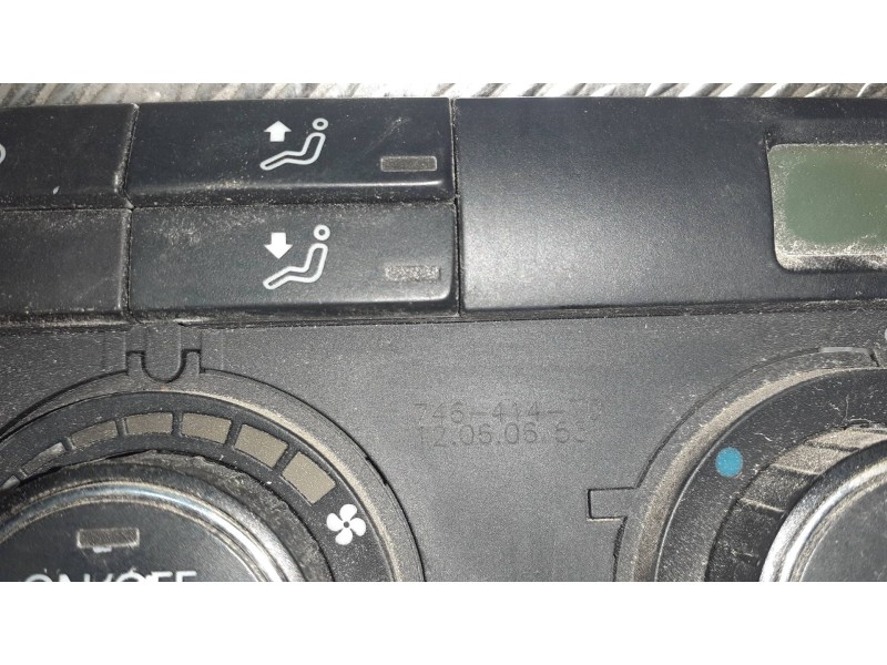 Recambio de mando climatizador para volkswagen golf v berlina (1k1) gt sport referencia OEM IAM 74641470  