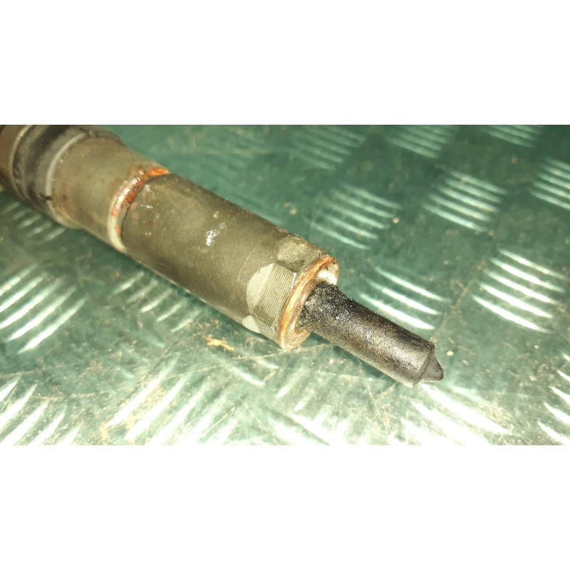 Recambio de inyector para citroen xsara picasso 2.0 hdi sx referencia OEM IAM 0445110076 9653594280 BOSCH