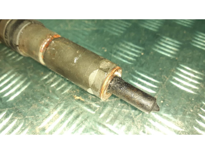 Recambio de inyector para citroen xsara picasso 2.0 hdi sx referencia OEM IAM 0445110076 9653594280 BOSCH