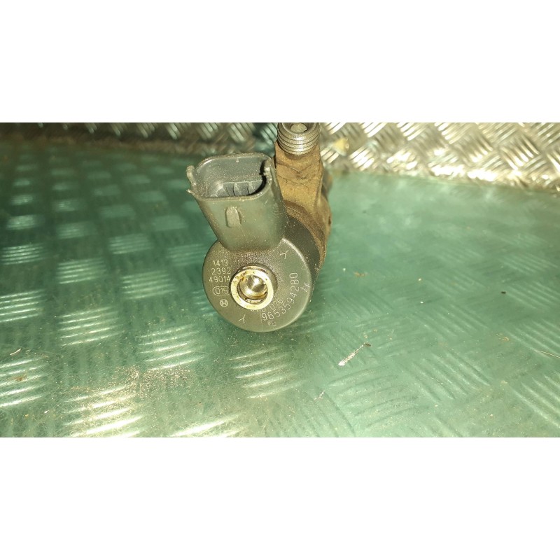 Recambio de inyector para citroen xsara picasso 2.0 hdi sx referencia OEM IAM 0445110076 9653594280 BOSCH