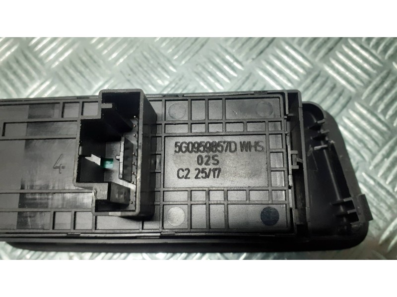Recambio de mando elevalunas delantero izquierdo para volkswagen golf vii lim. referencia OEM IAM 5G1867255C 5G0959857D 