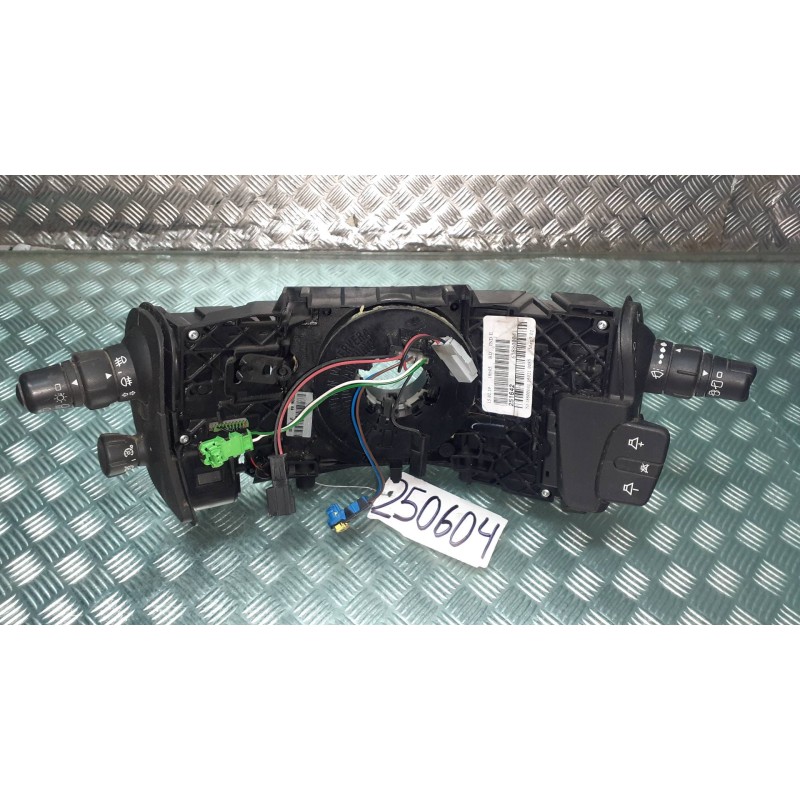 Recambio de mando multifuncion para renault scenic ii authentique referencia OEM IAM 521642 N618800041150210085 