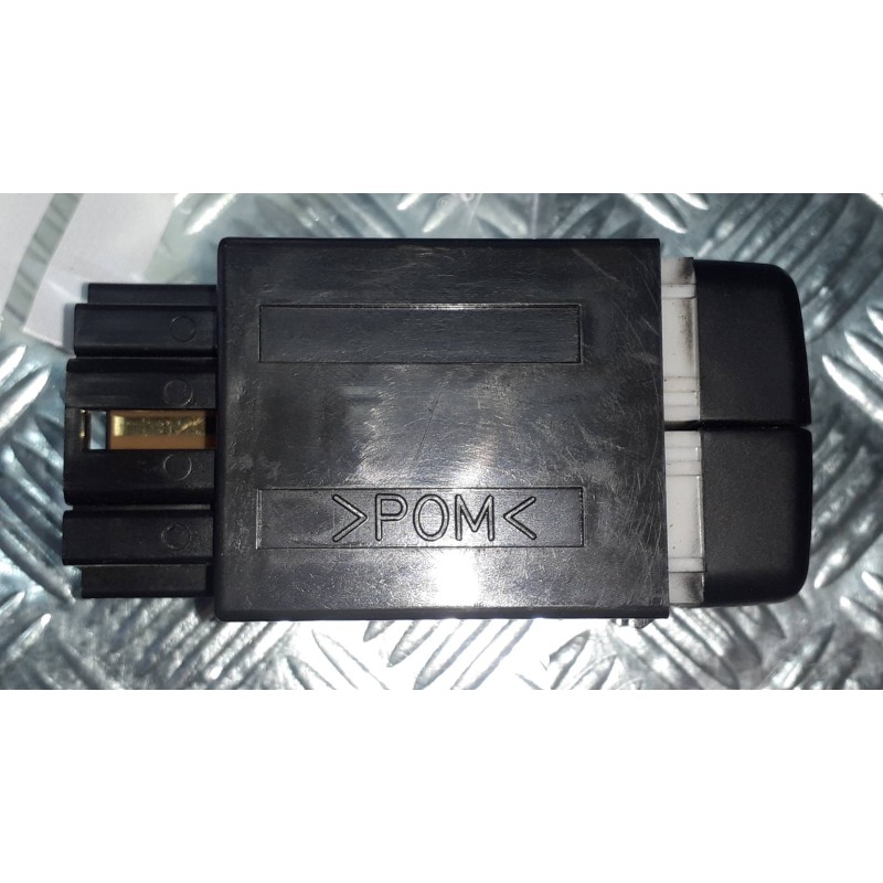 Recambio de interruptor para mitsubishi montero pinin (h60/h70) 1800 gdi (3-ptas.) referencia OEM IAM 0K02  ANTINIEBLAS