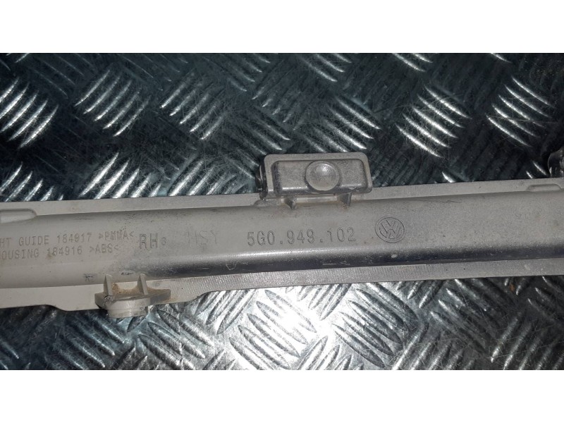 Recambio de piloto delantero derecho para volkswagen golf vii lim. referencia OEM IAM 5G0949102  