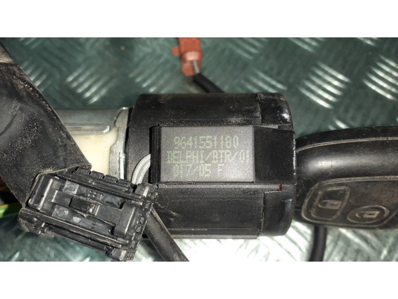 Recambio de conmutador de arranque para peugeot 206 berlina xs referencia OEM IAM 9641551180  