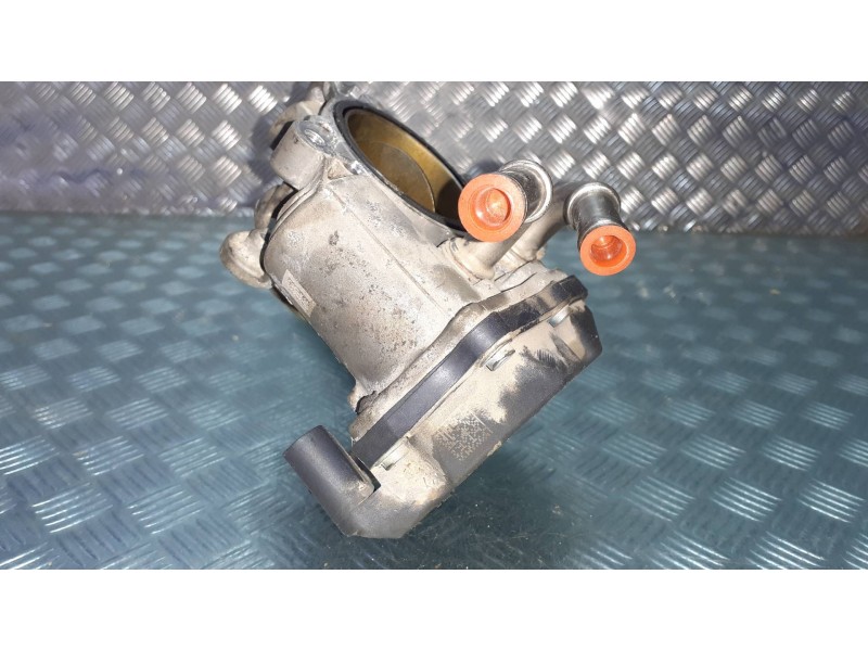 Recambio de caja mariposa para volkswagen golf vii lim. referencia OEM IAM 04L128063T A2C94859900 ZSB04L128059T