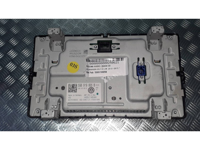 Recambio de sistema audio / radio cd para volkswagen golf vii lim. referencia OEM IAM 5G6919605B 5G6919605B 