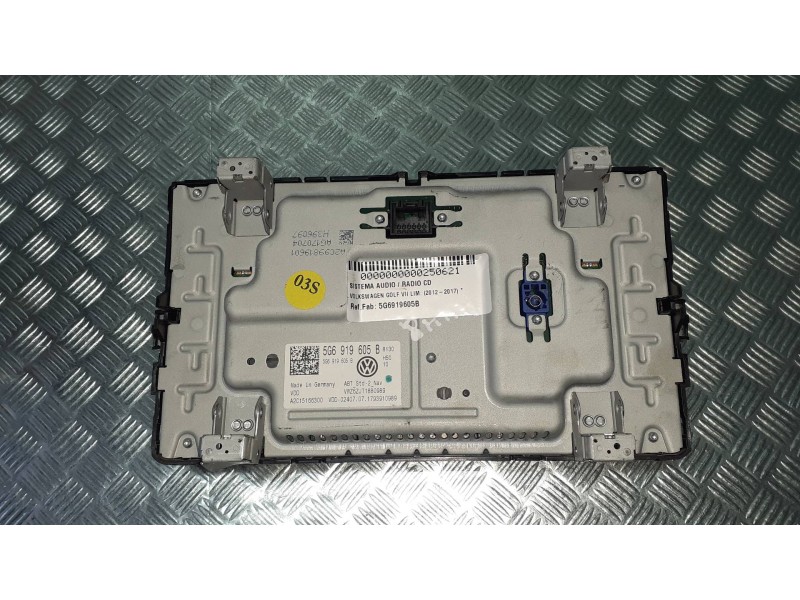 Recambio de sistema audio / radio cd para volkswagen golf vii lim. referencia OEM IAM 5G6919605B 5G6919605B 