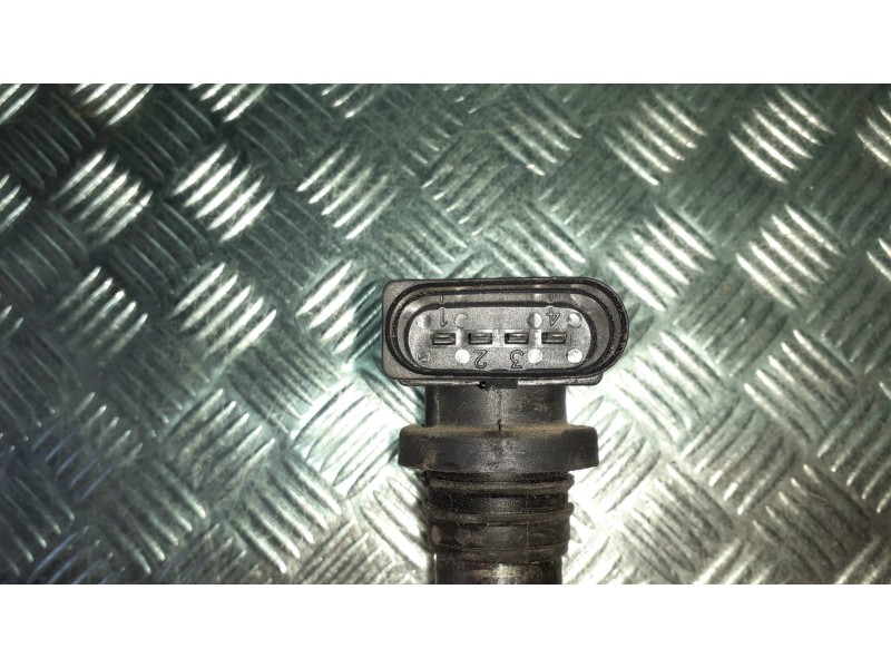 Recambio de bobina encendido para volkswagen golf iv berlina (1j1) referencia OEM IAM 036905715F  