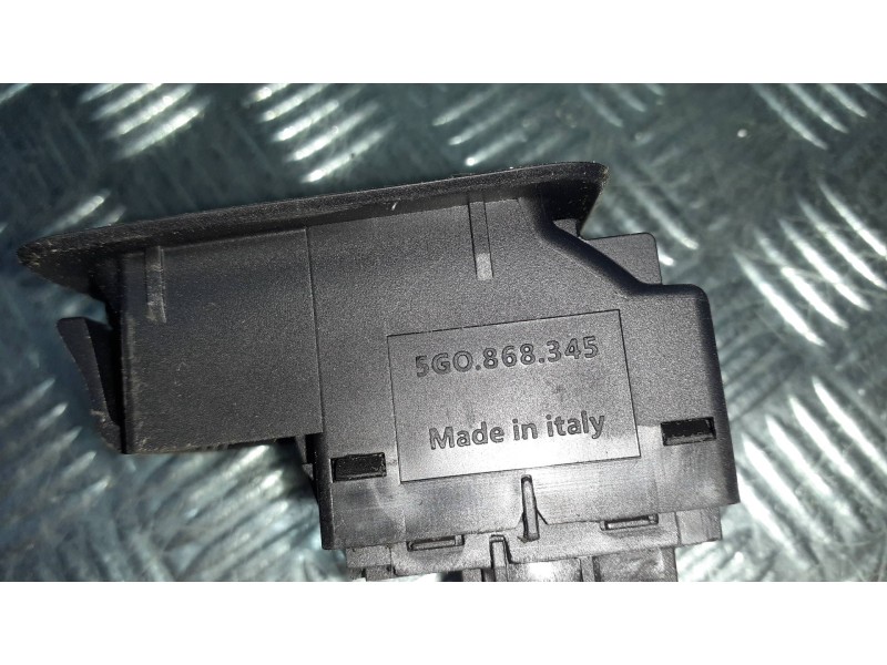 Recambio de mando elevalunas trasero izquierdo para volkswagen golf vii lim. referencia OEM IAM 5G08685345 5G0959855M 