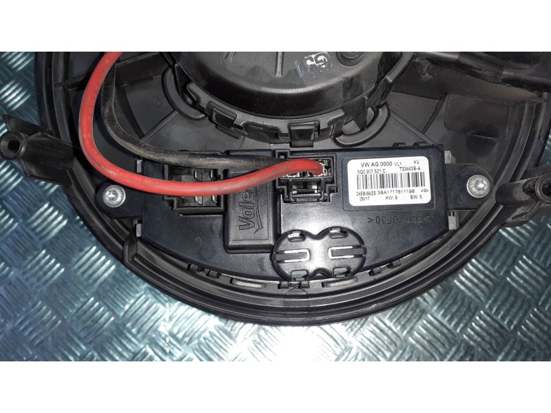 Recambio de motor calefaccion para volkswagen golf vii lim. referencia OEM IAM 0130115576 5Q0907521C 