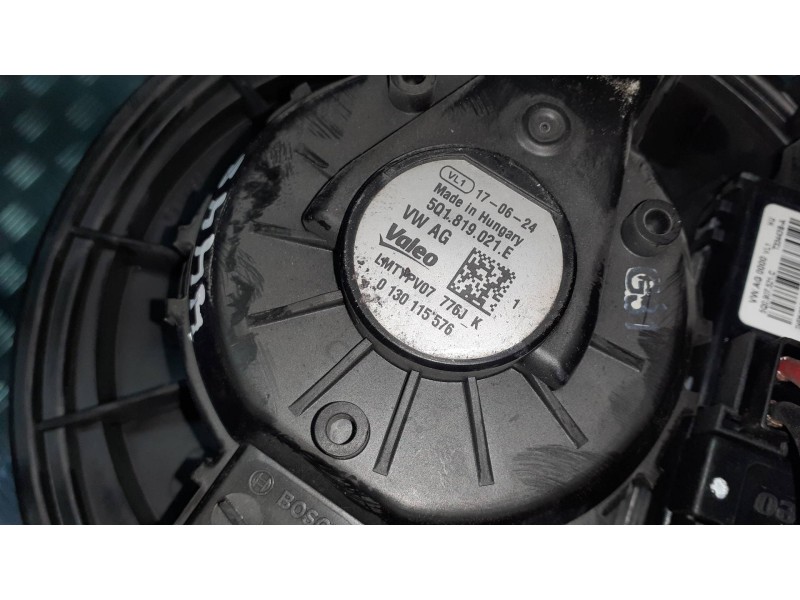 Recambio de motor calefaccion para volkswagen golf vii lim. referencia OEM IAM 0130115576 5Q0907521C 