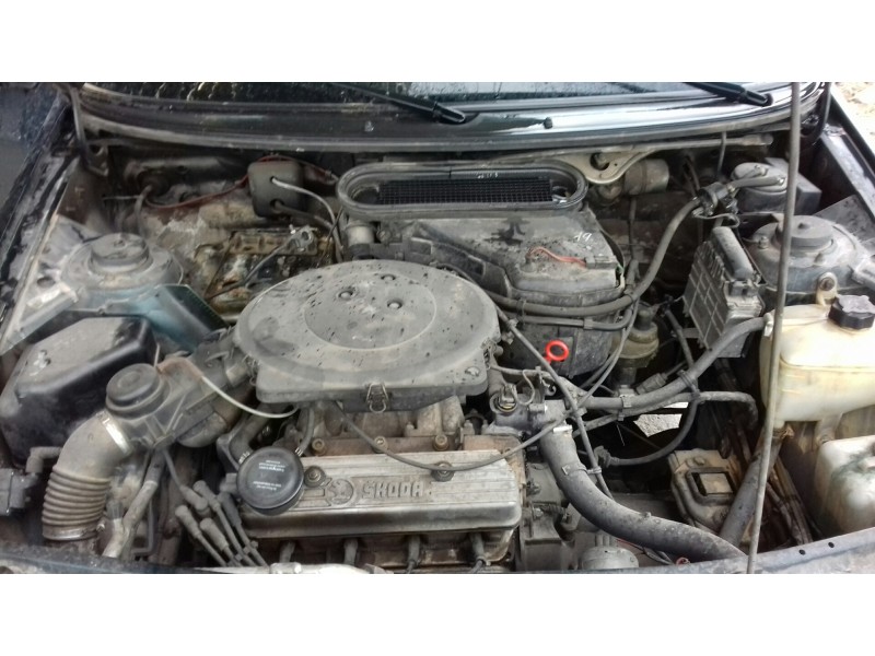 skoda felicia berlina ( 791) del año 1997