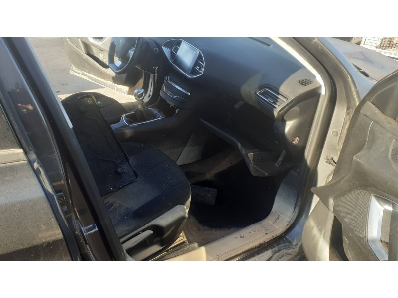 peugeot 308 del año 2018