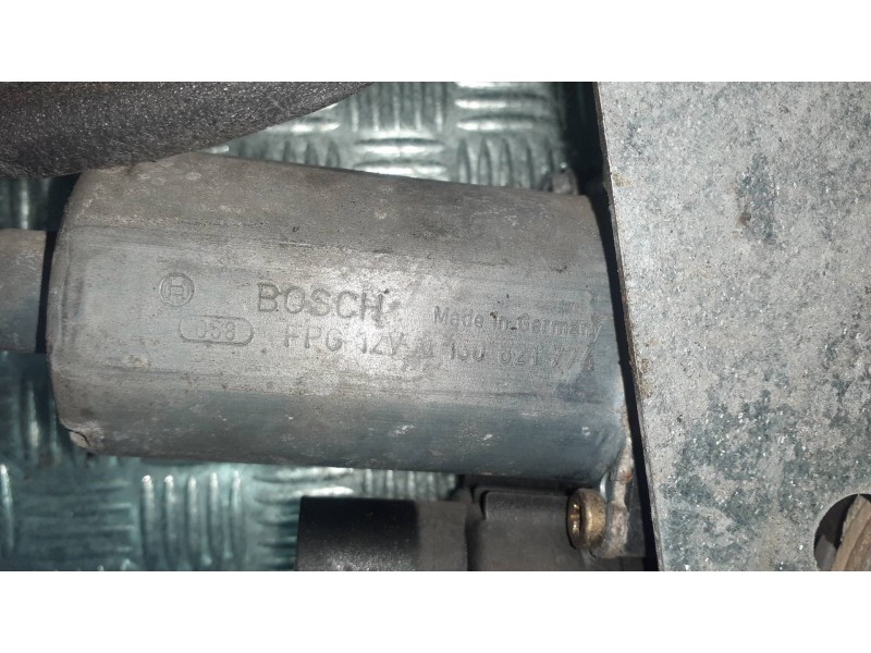 Recambio de elevalunas delantero derecho para audi a6 berlina (4b2) referencia OEM IAM 0130821774 102854XXX ELECTRICO